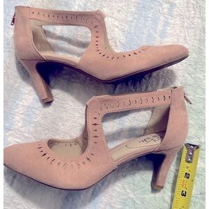 Dusty Pink Life Stride heel size 9